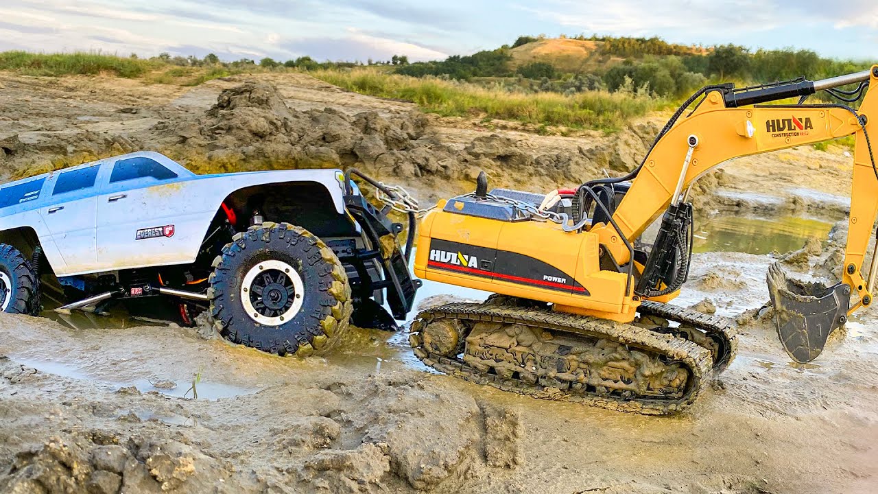 Off Road Trucks Water Racing RC Excavator Power Race